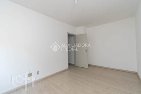 Image 9 - 227148